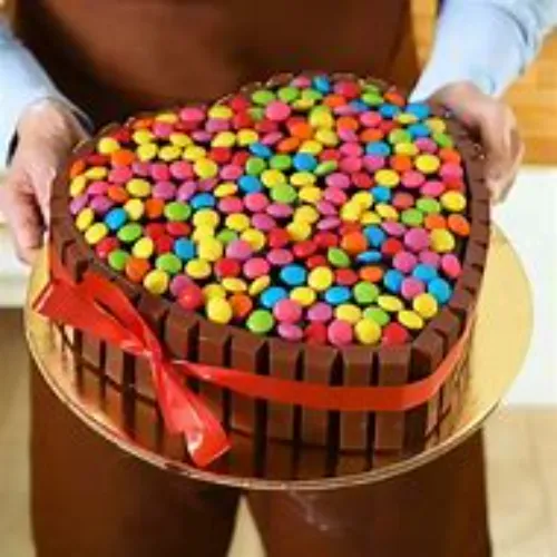 KITKAT GEMS GATEAUX (1 KG)